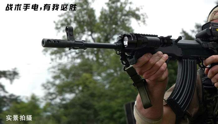 無處不在的中國制造——?jiǎng)e懷疑，美軍戰(zhàn)術(shù)手電也是中國制造的！！